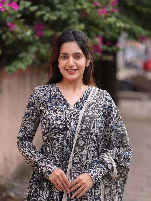 Black Alia Cut Top & Dupatta Set