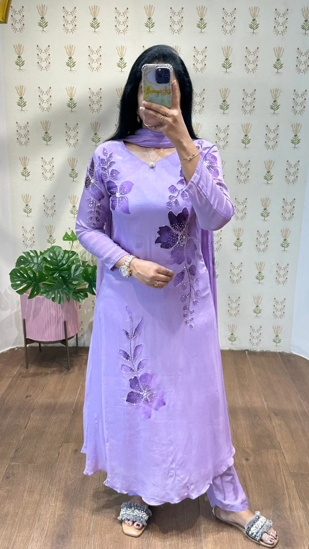 Lavender Handpainted & Handwork Aline