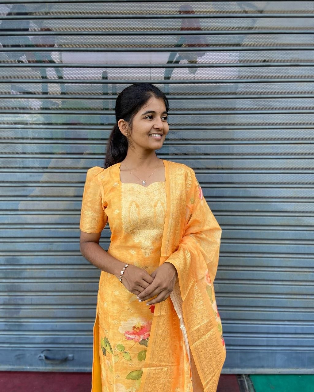 Meenakshi Floral Kurti