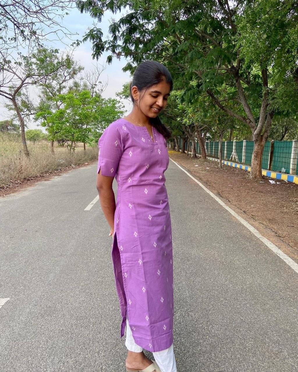 Nila Anarkali Kurti