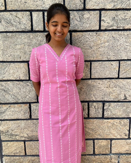 Aadhira Printed Kurti