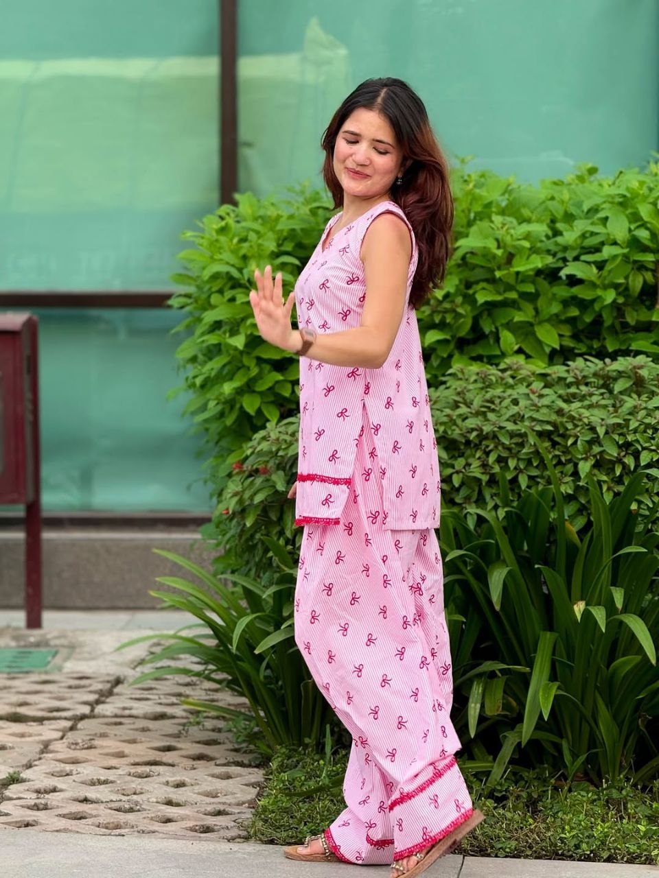 Royal elegance in every thread — Farsi Suit perfection!