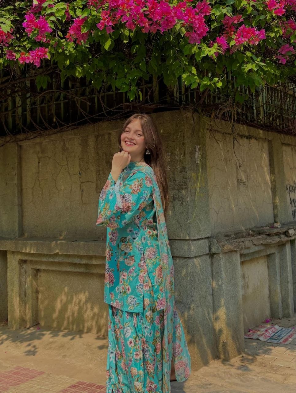 Ethnic elegance with an irresistible charm.