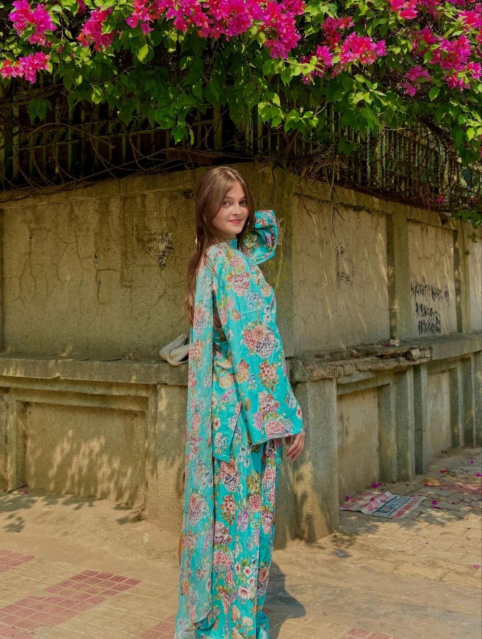 Ethnic elegance with an irresistible charm.