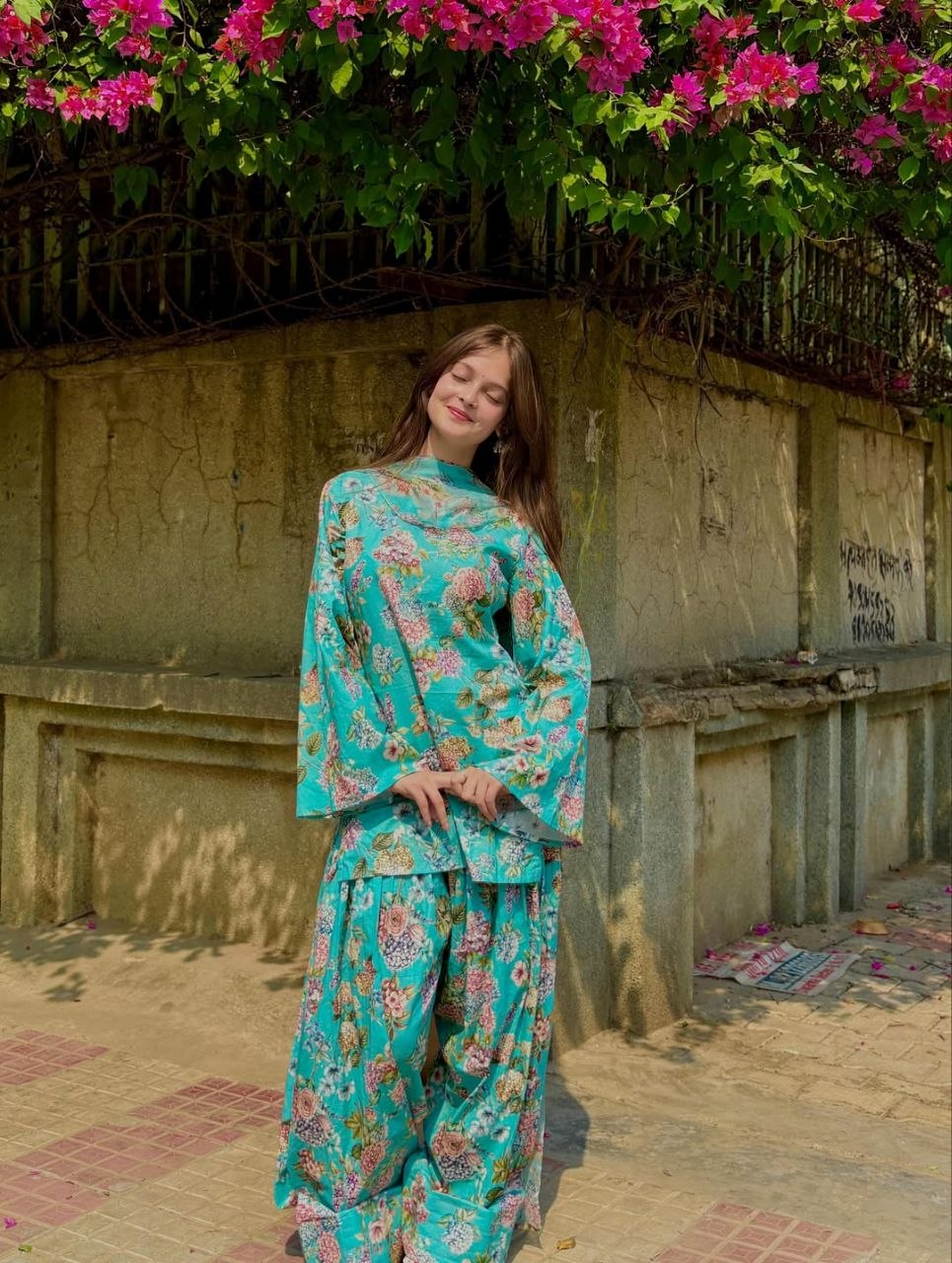 Ethnic elegance with an irresistible charm.