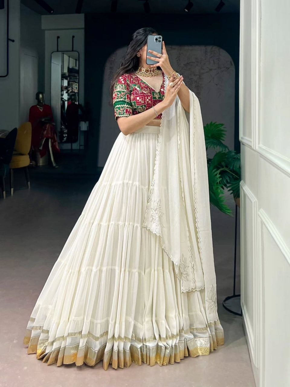 Desi Dhun Chaniya Choli