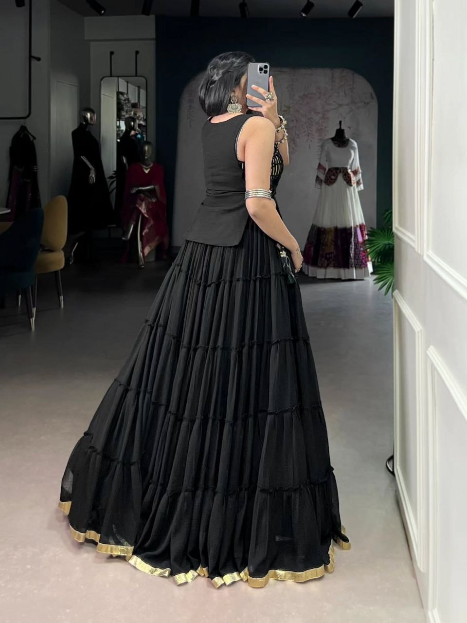 Zariya Mirrorwork Chaniya Choli