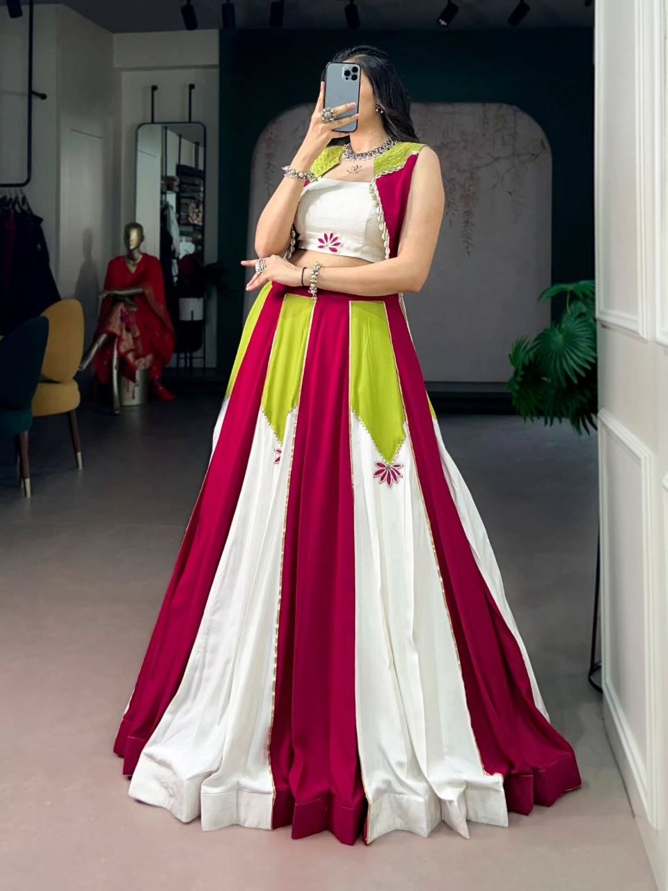 Sitara Chaniya Choli