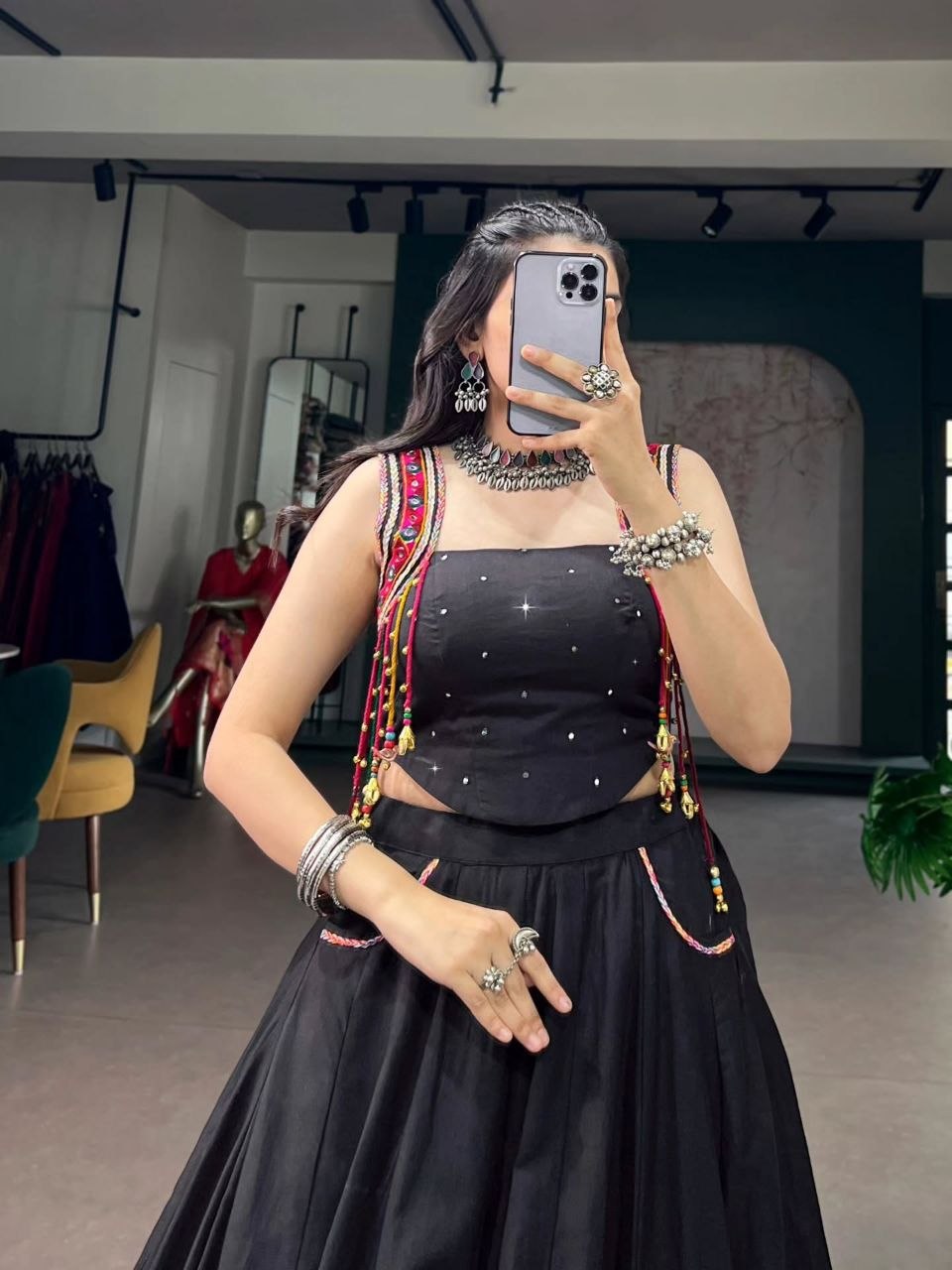 Vanya Royal Chaniya Set