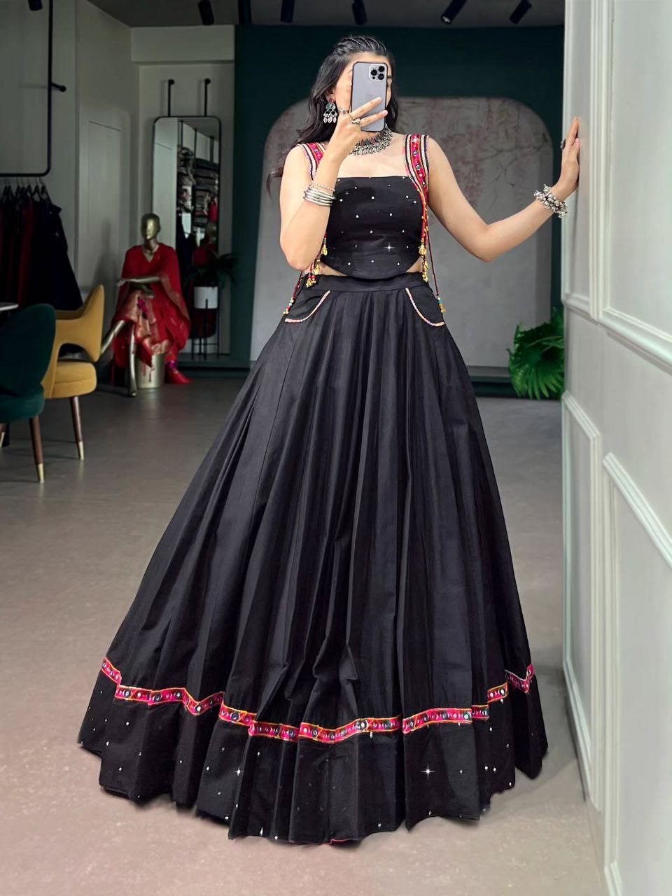 Vanya Royal Chaniya Set